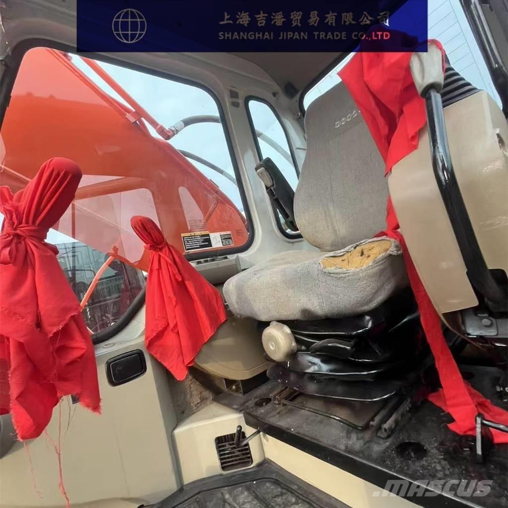 Doosan DH 225 Lánctalpas kotrók