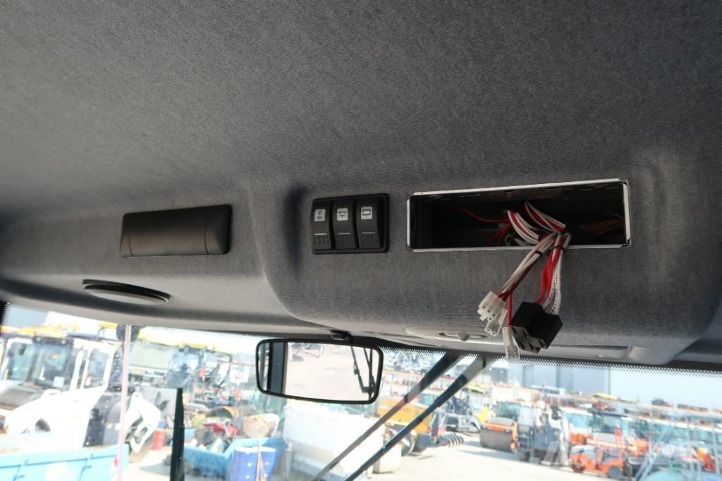 Hamm HD+ 140I VV Ikerdobos hengerek