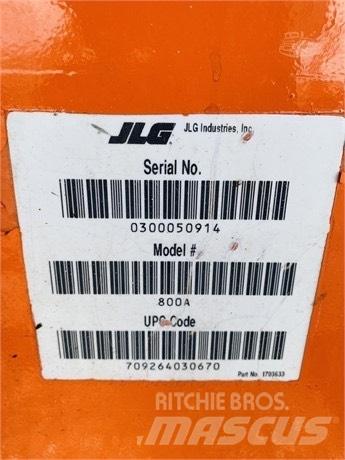 JLG 800 AJ Karos emelők