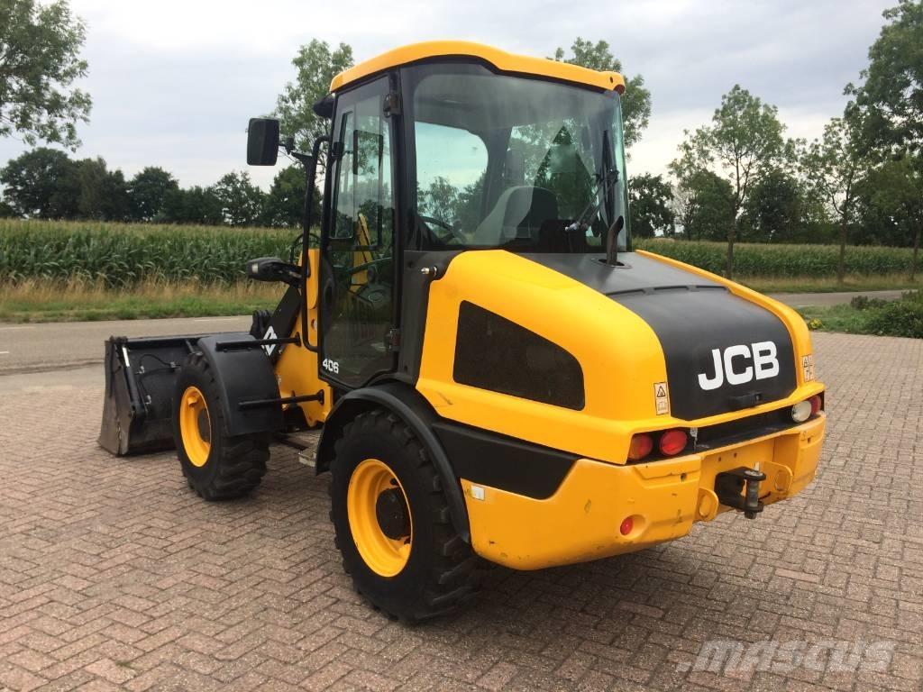 JCB 406 Gumikerekes homlokrakodók