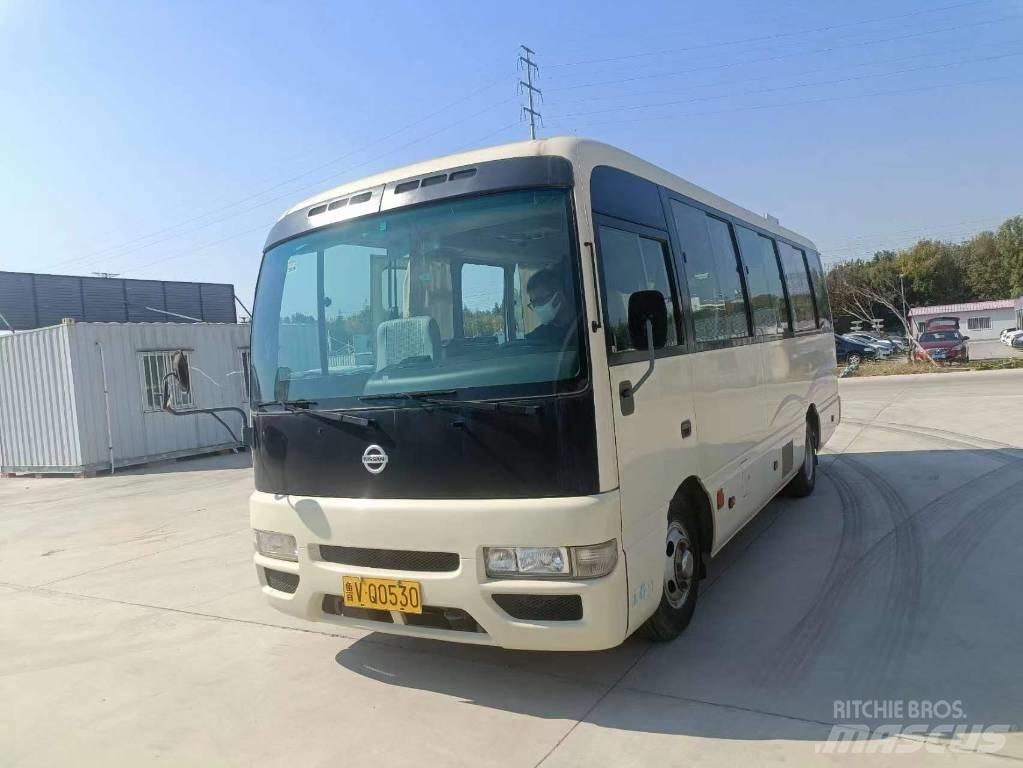 Nissan Civilian Távolsági buszok