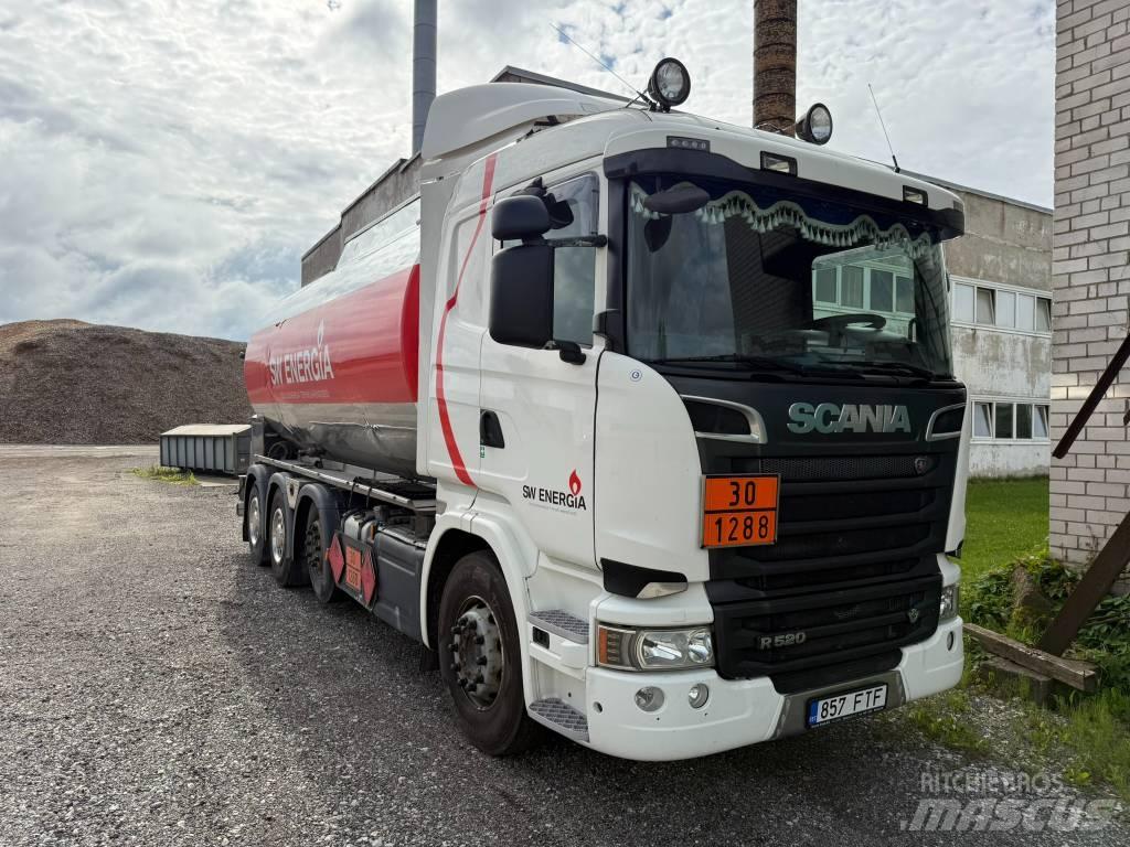 Scania R 520 Tartályos teherautók