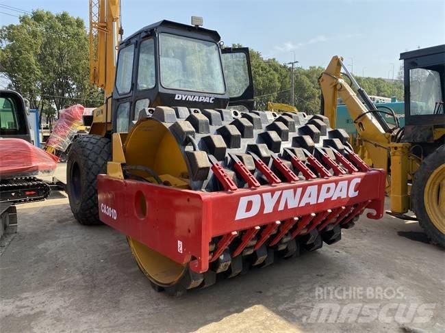 Dynapac CA 301 D Egydobos hengerek