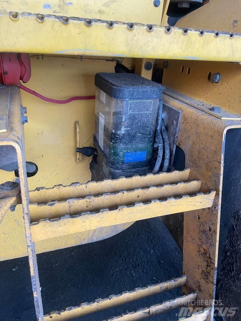 Volvo BM L 120 E Gumikerekes homlokrakodók