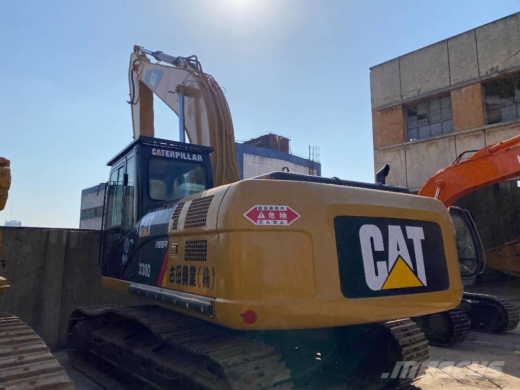 CAT 330 D Lánctalpas kotrók