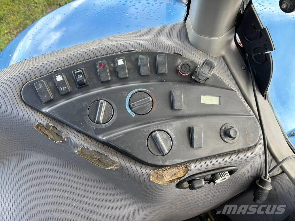 New Holland TG 285 Traktorok