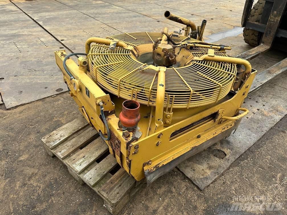 CAT 950g radiator Hűtők