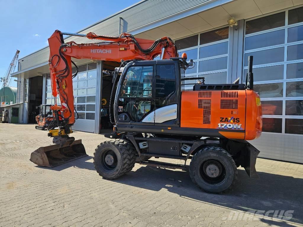 Hitachi ZX170W-6 Gumikerekes kotrók
