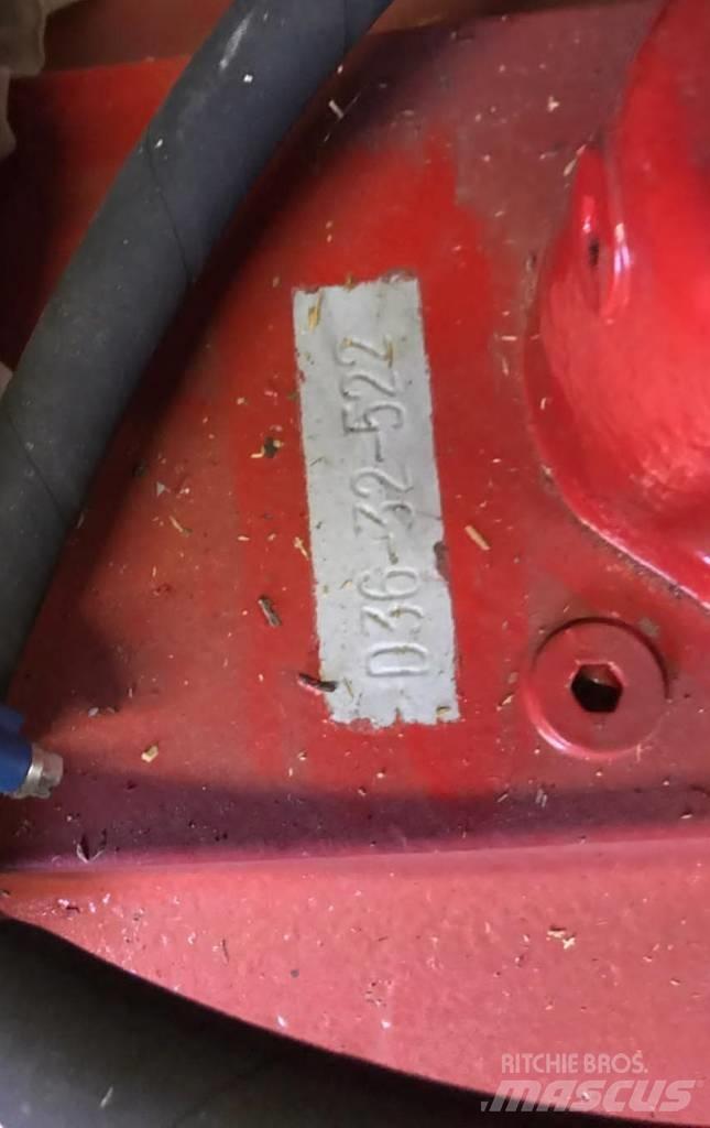 Delmag D36 Dízelel kalapácsok