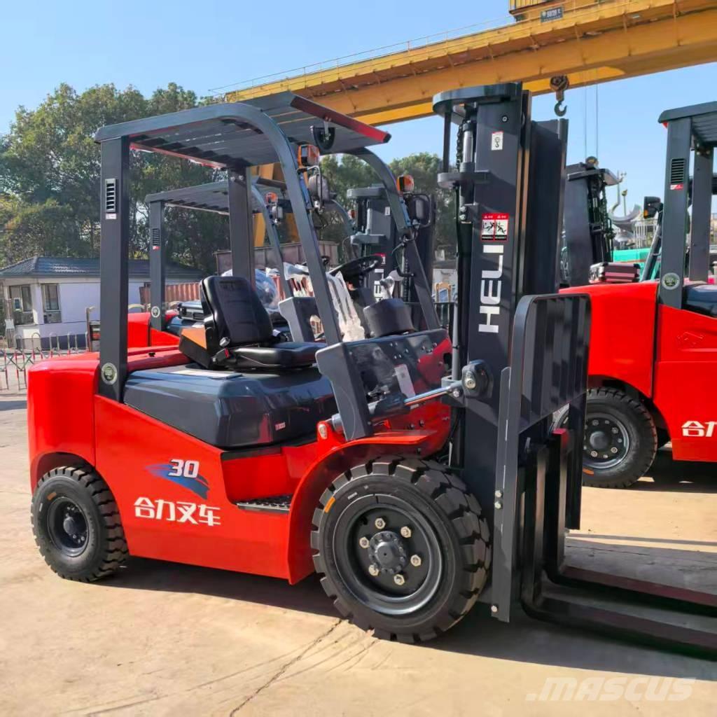 Heli FD30 Dízel targoncák