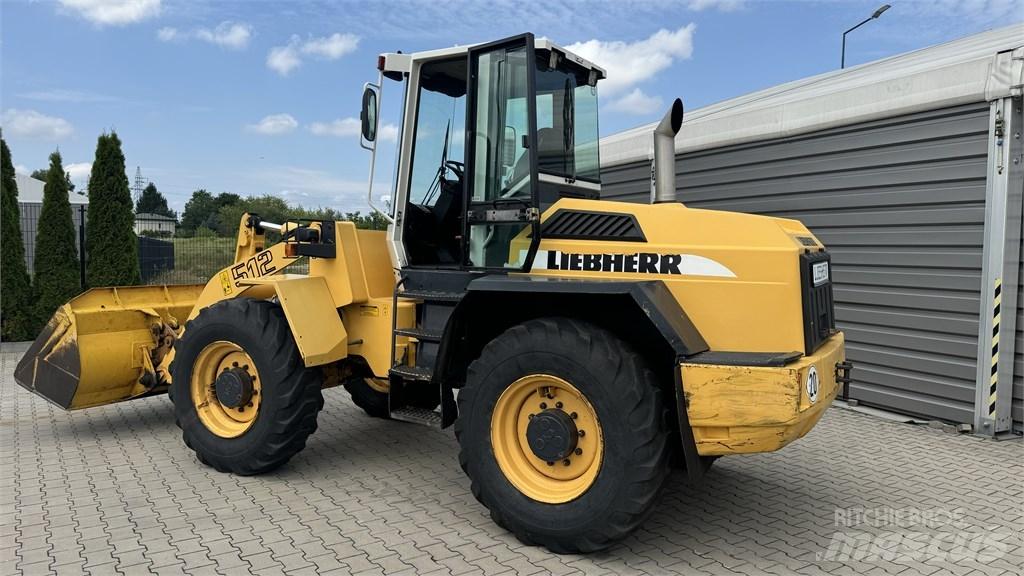 Liebherr 512 Gumikerekes homlokrakodók