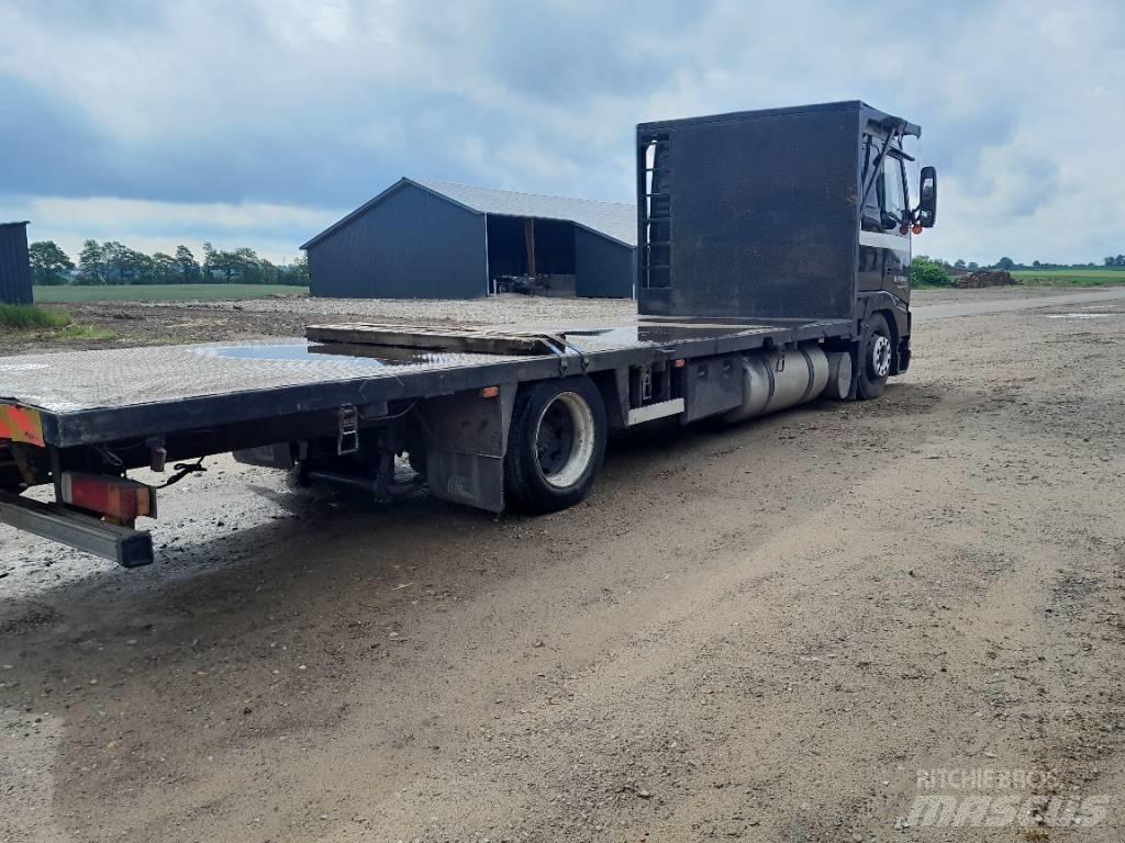 Volvo FH 12 Platós / Ponyvás teherautók