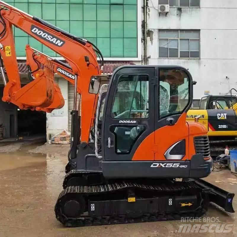 Doosan DX55-9C Mini kotrók < 7t