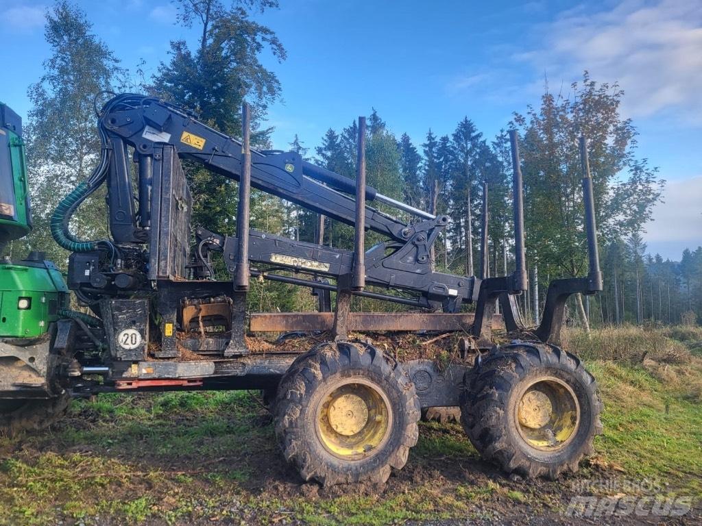 John Deere 1210 G Kihordók