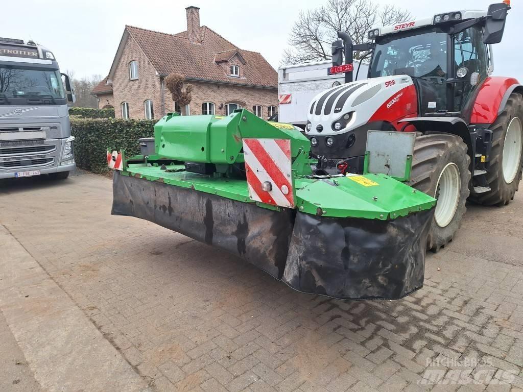 John Deere 131 Öntöző Kaszák
