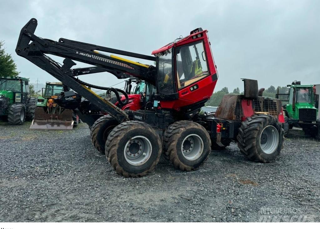 Komatsu 931.1 Betakarítók
