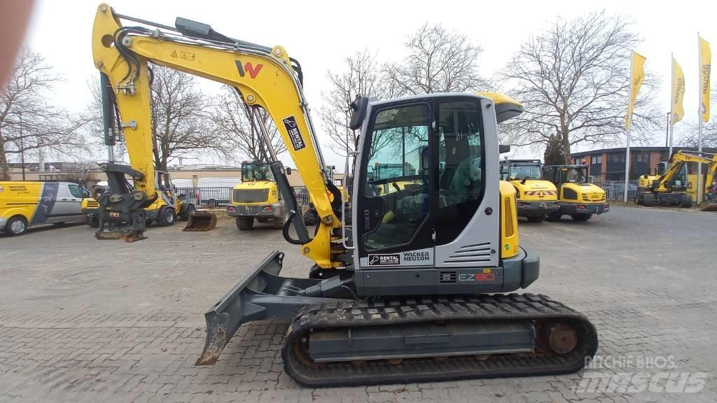 Wacker Neuson EZ80 Lánctalpas kotrók