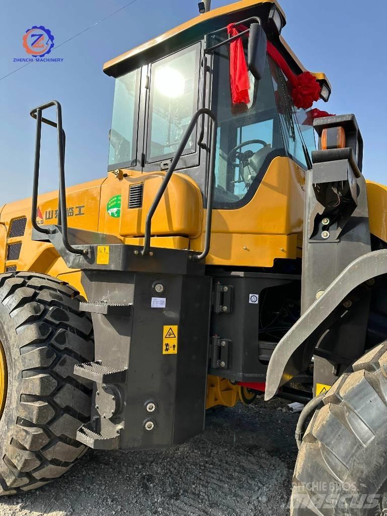 Lingong L 956 Gumikerekes homlokrakodók
