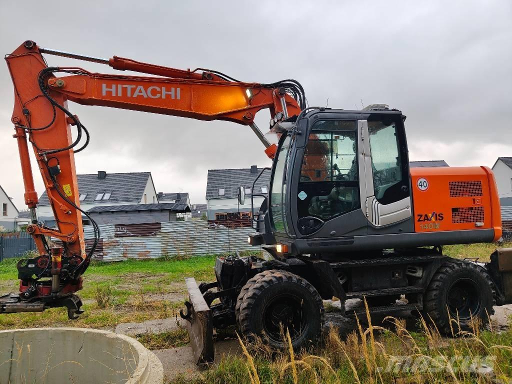 Hitachi ZX 140 W-5 Gumikerekes kotrók