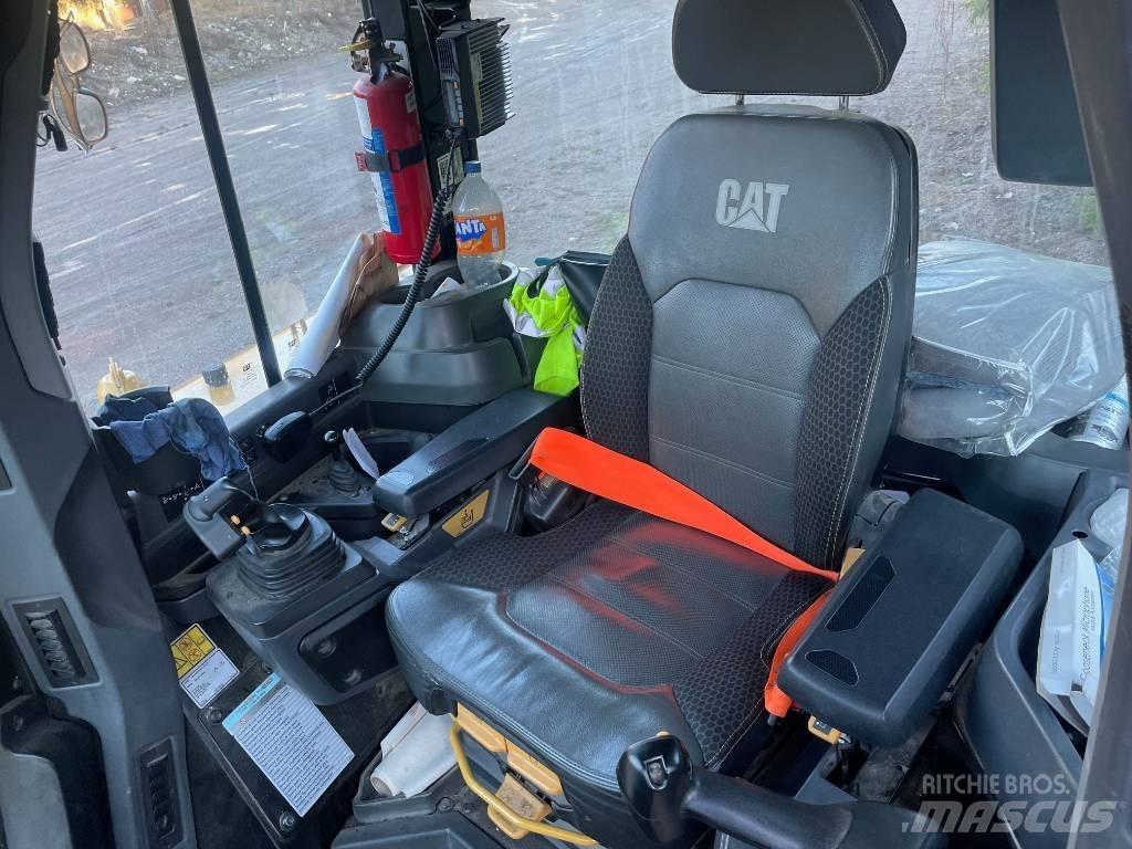 CAT D 6 XE LGP lánctalpas dózerek