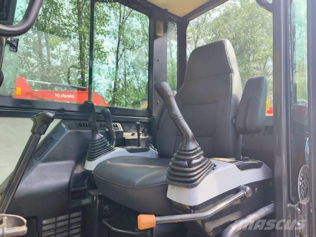 Komatsu PC 56-7 Mini kotrók < 7t
