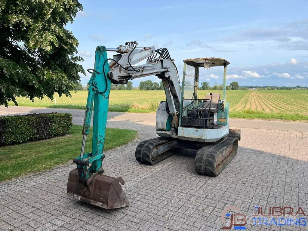 Komatsu PC38UU-1 Mini kotrók < 7t
