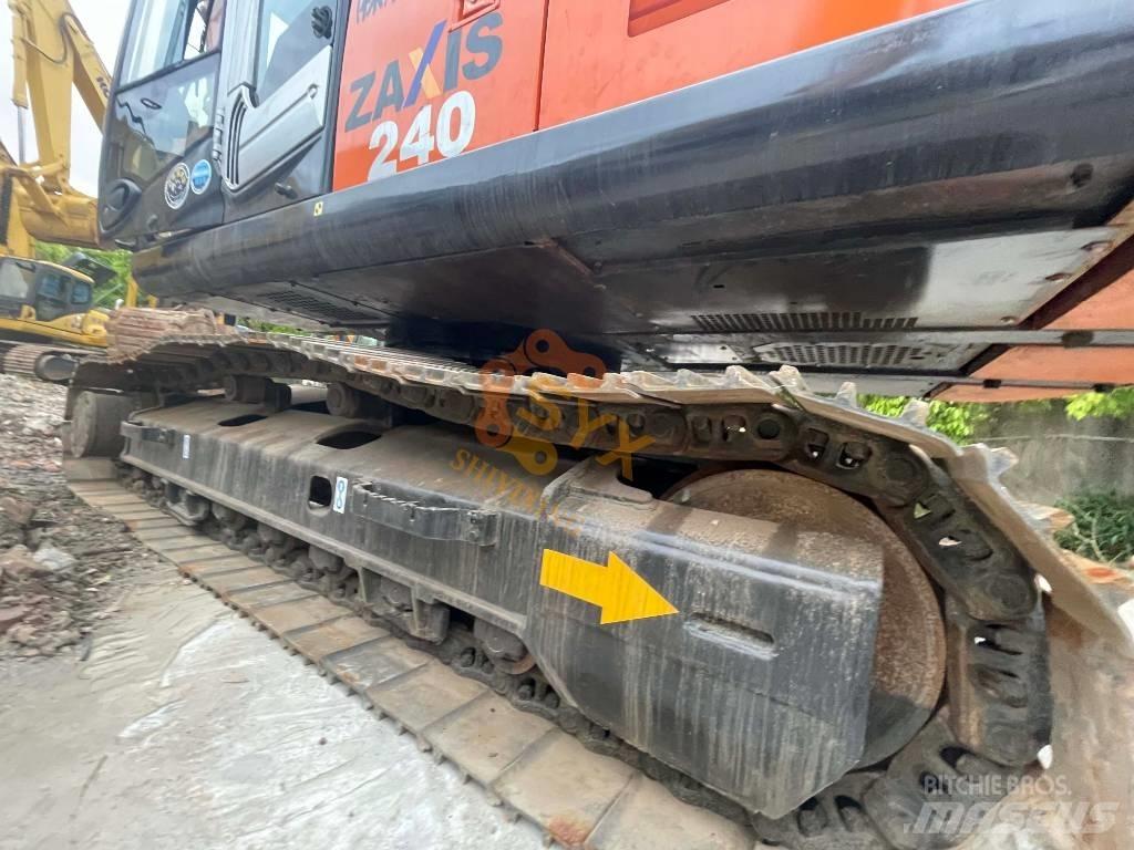 Hitachi ZX 240 Lánctalpas kotrók