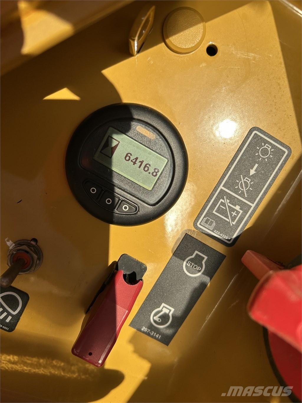 CAT D 5 LGP lánctalpas dózerek