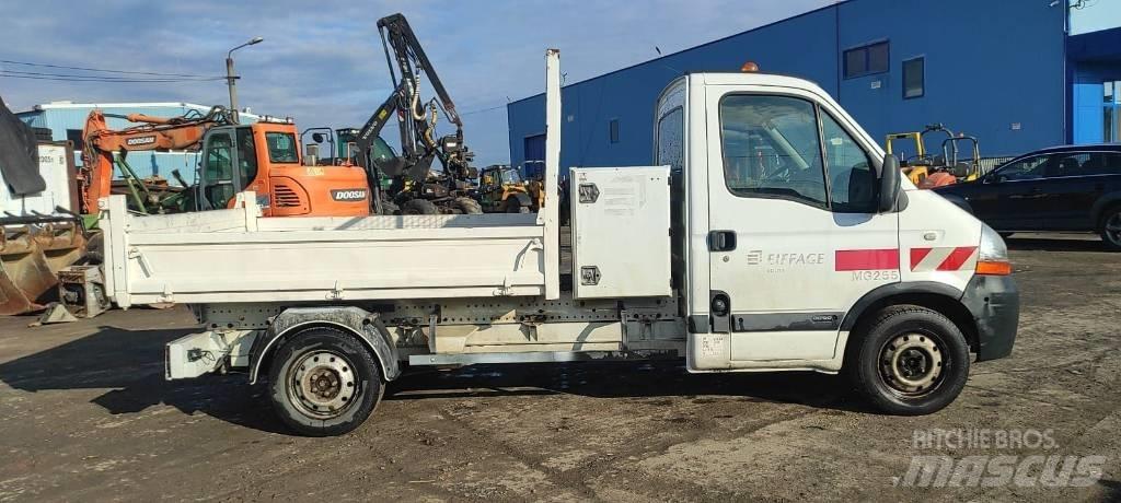 Renault Master 120 Billenő teherautók