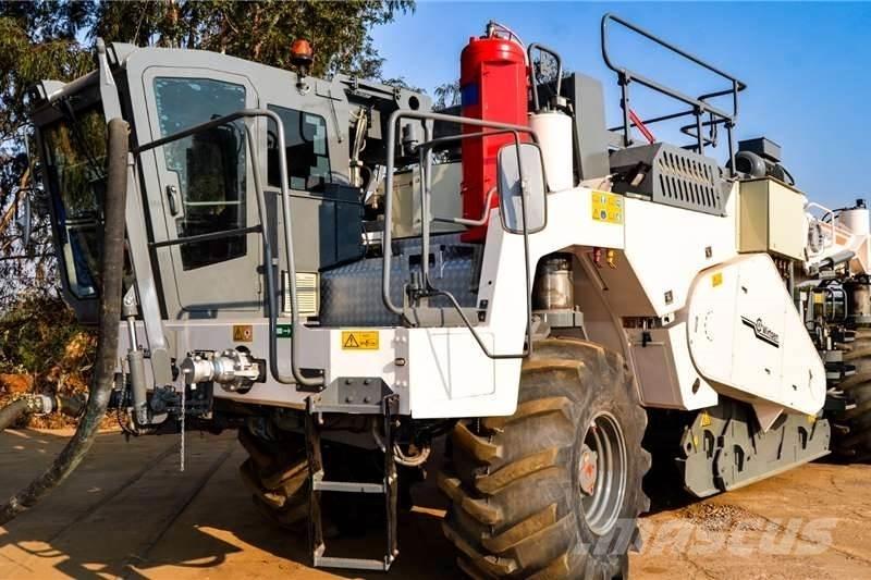 Wirtgen WR2400 Egyéb
