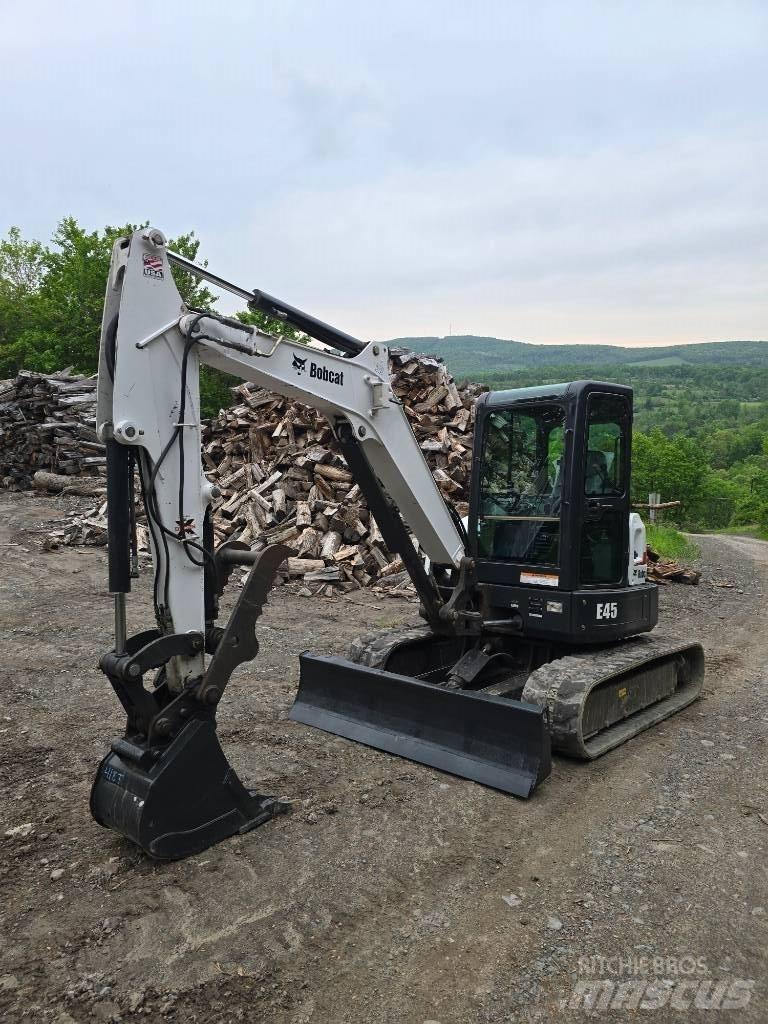 Bobcat E 45 Mini kotrók < 7t