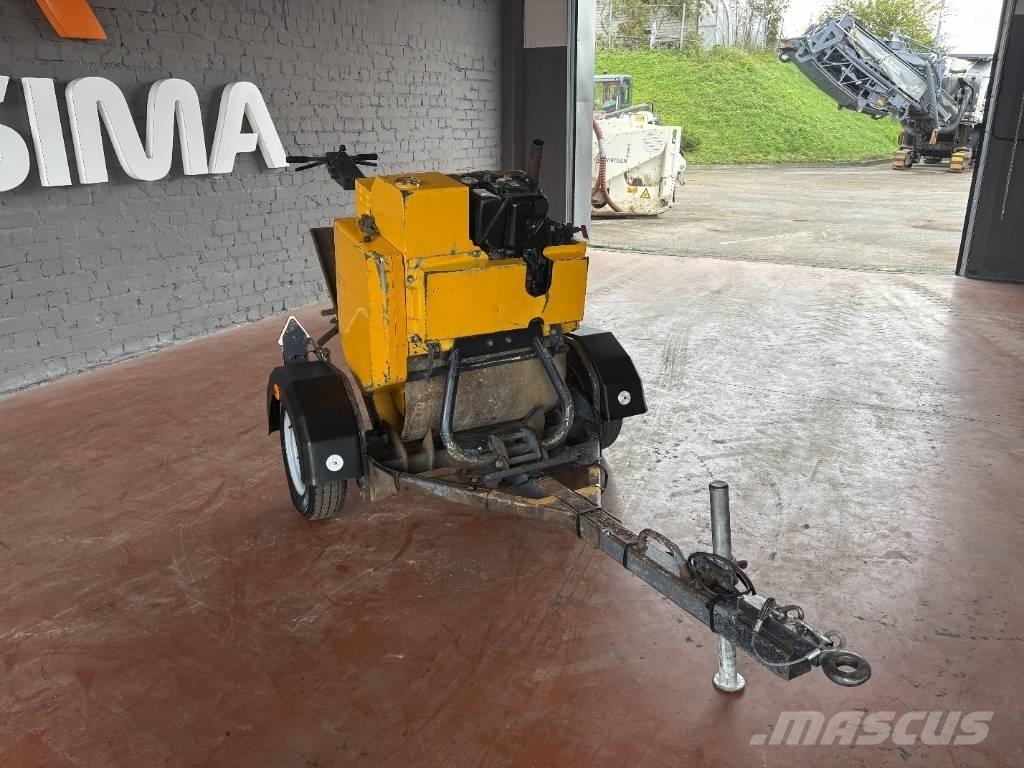Terex MBR 71 Egydobos hengerek