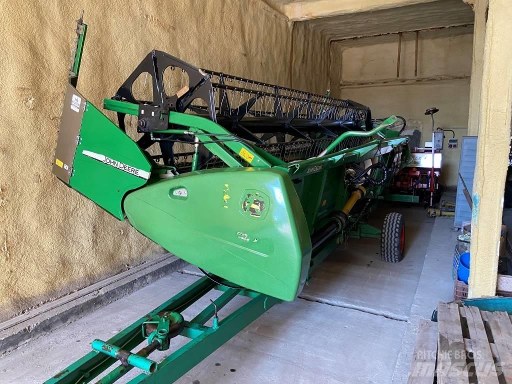 John Deere T 660 Kombájnok