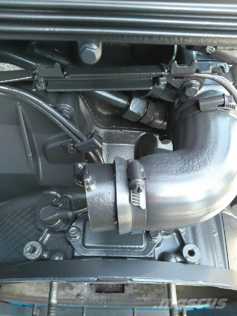 DAF PX7-212 Motorok