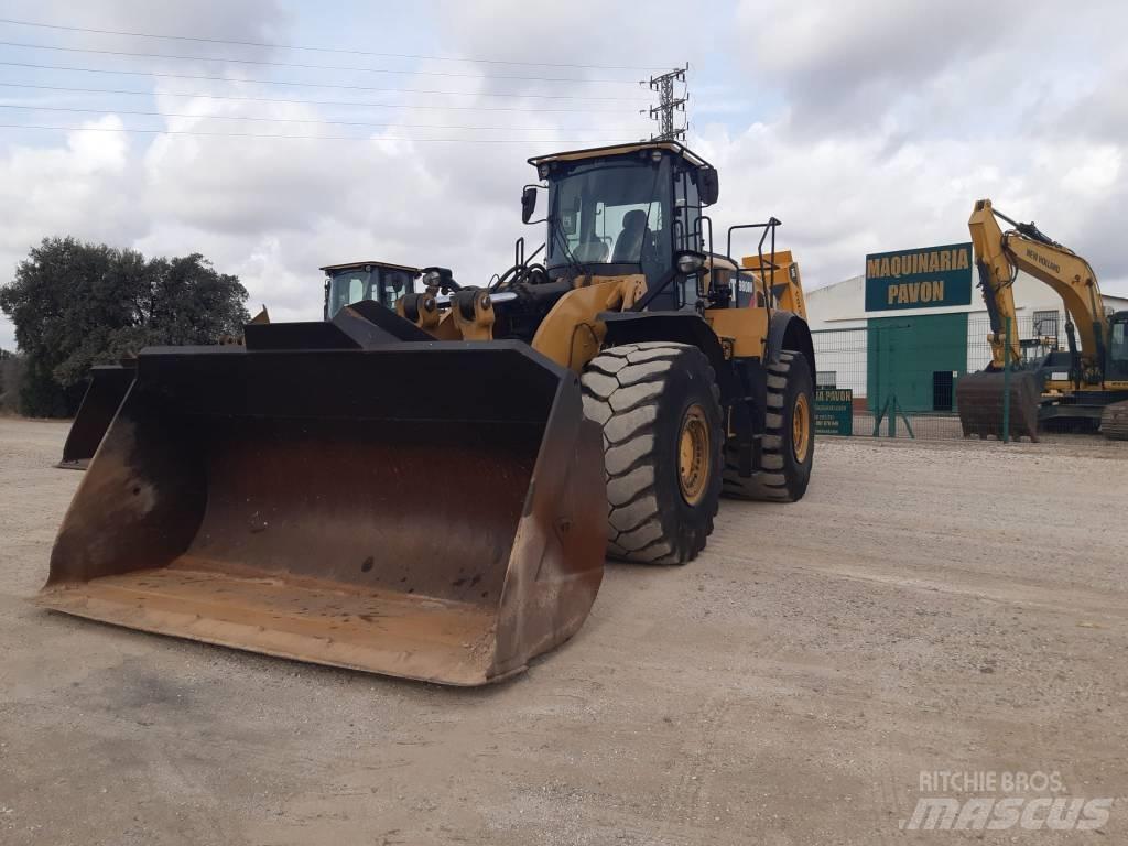 CAT 980M Gumikerekes homlokrakodók