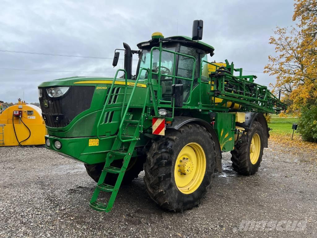 John Deere R4040i Önjáró trágyaszórók