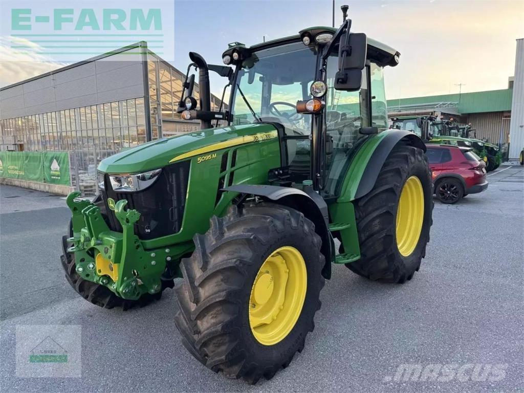John Deere 5095 m Traktorok