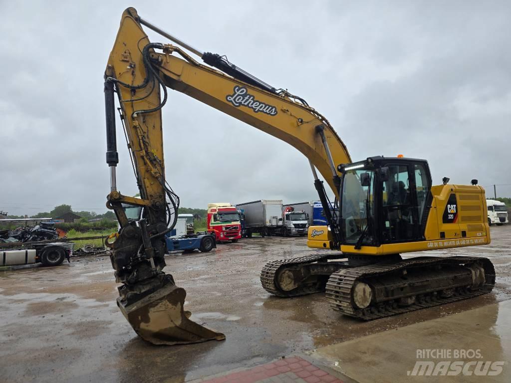 CAT 320 Lánctalpas kotrók