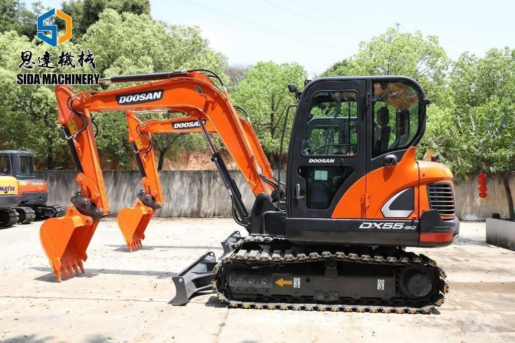 Doosan DX 55-9 C Mini kotrók < 7t