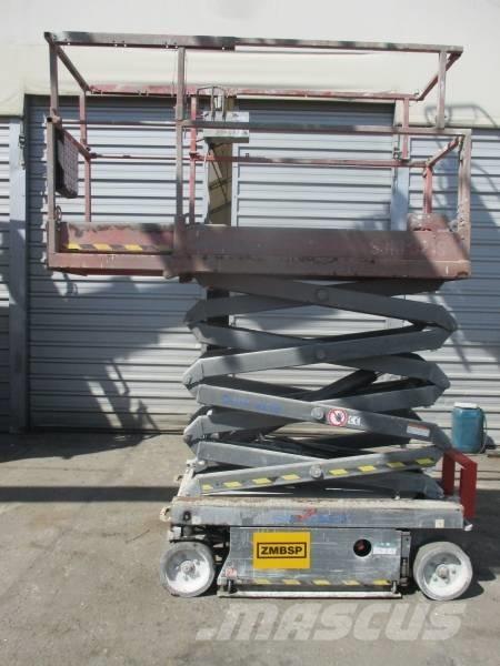 SkyJack SJ III 3219 Ollós emelők