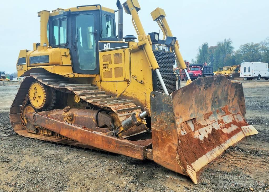 CAT D 6 R II lánctalpas dózerek