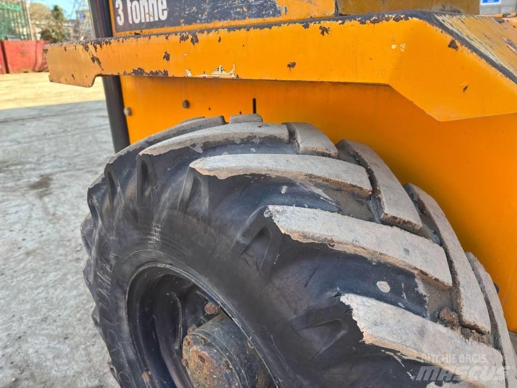 Thwaites 3 tonne Mezei dömperek