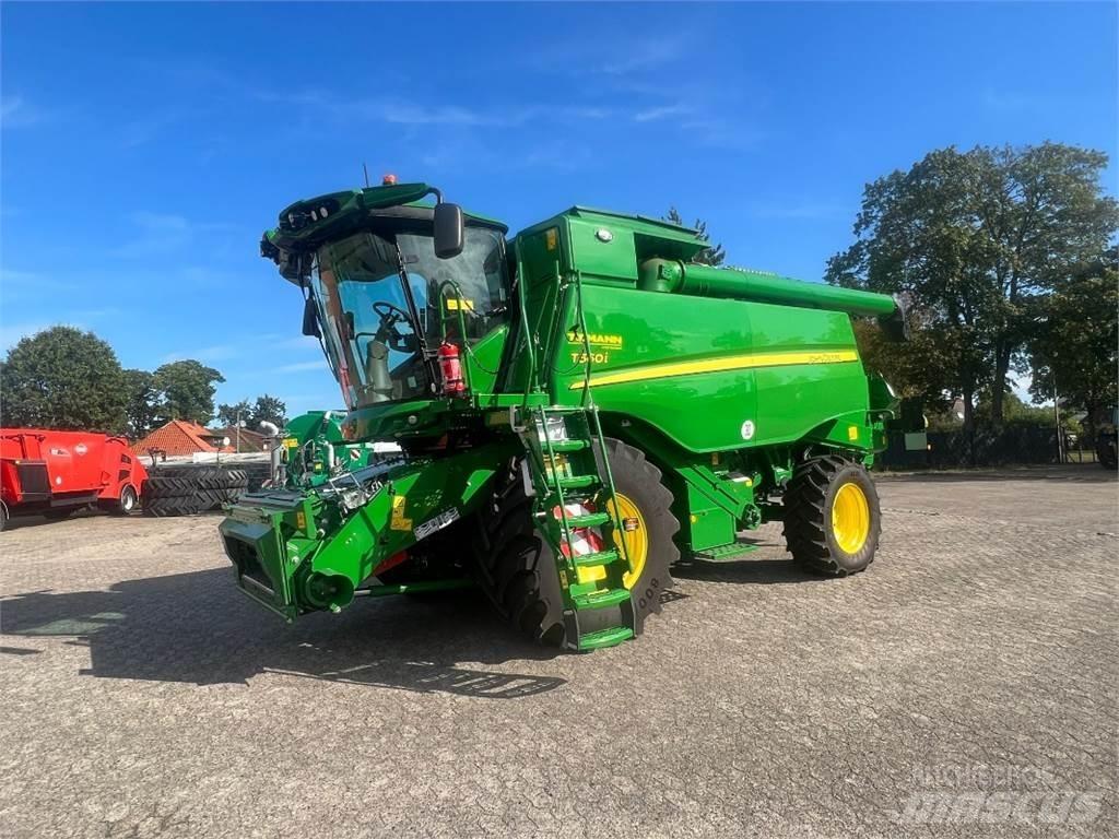 John Deere T560 Kombájnok