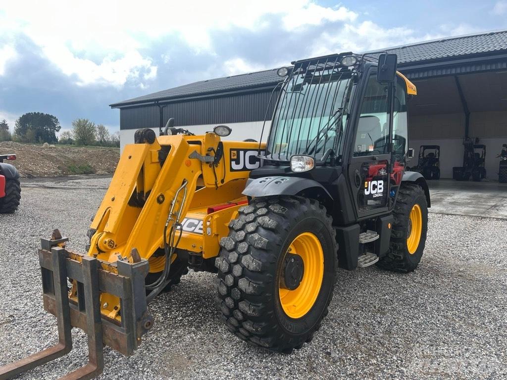 JCB 536-60 Agri Plus Teleszkópos rakodók