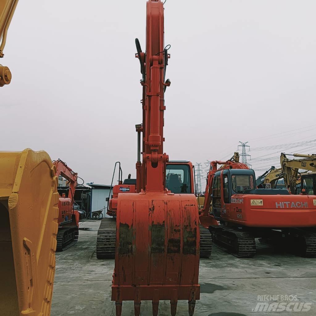 Doosan DX 300 LC Lánctalpas kotrók