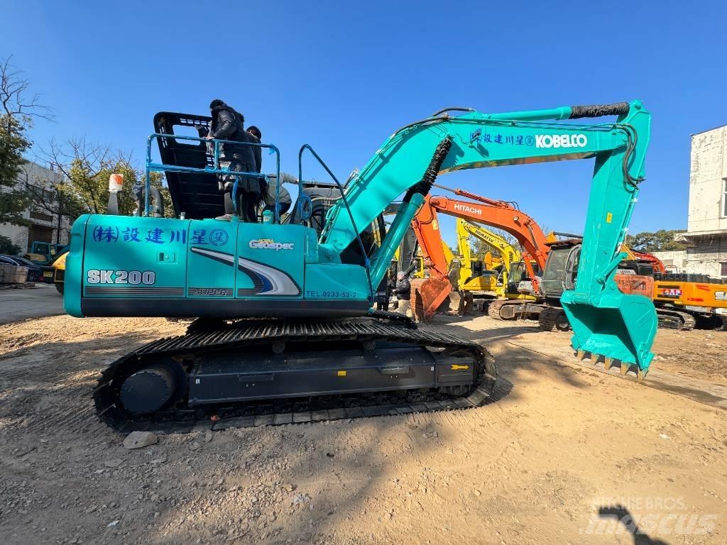 Kobelco SK 200-8 Lánctalpas kotrók
