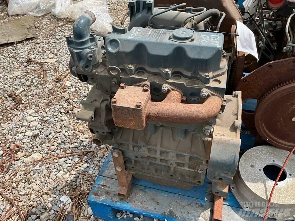 Kubota D 1703 Motorok