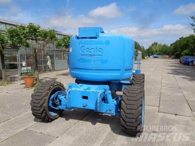 Genie Z45/25 Karos emelők