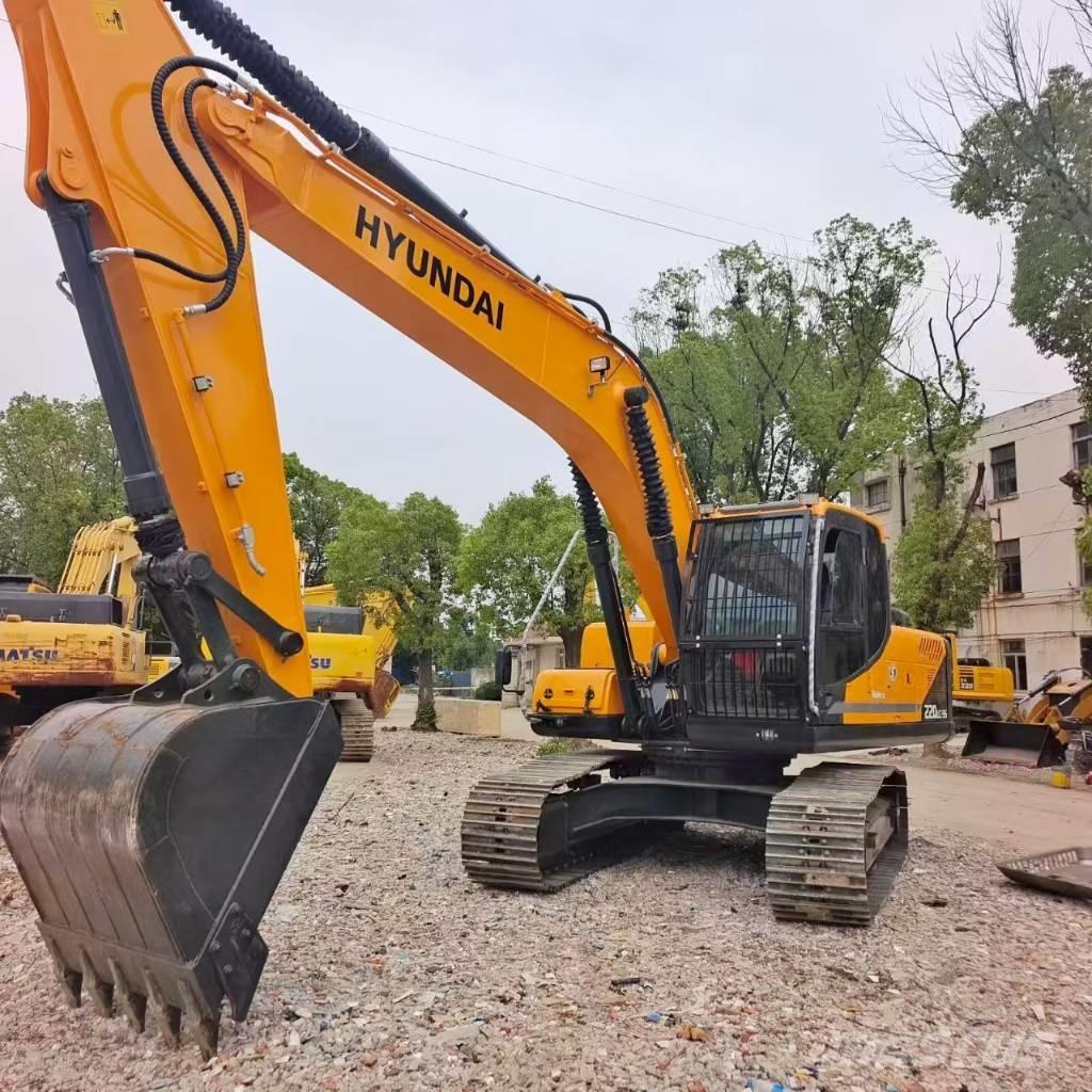 Hyundai 220LC-9S Lánctalpas kotrók