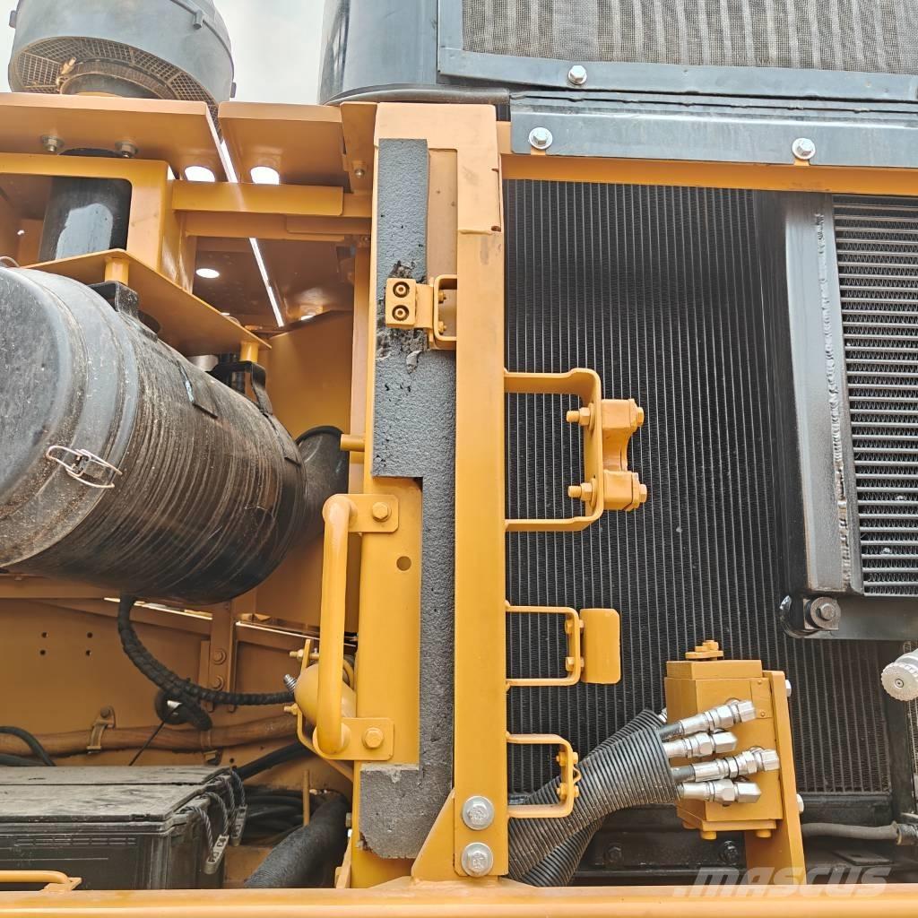 CAT 336 D L Lánctalpas kotrók